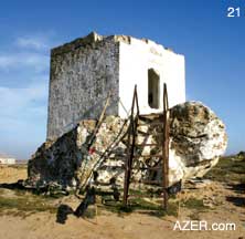 Hermit's House at Garshiraz with elevated Triple-Channeled Hole (Photo 22).